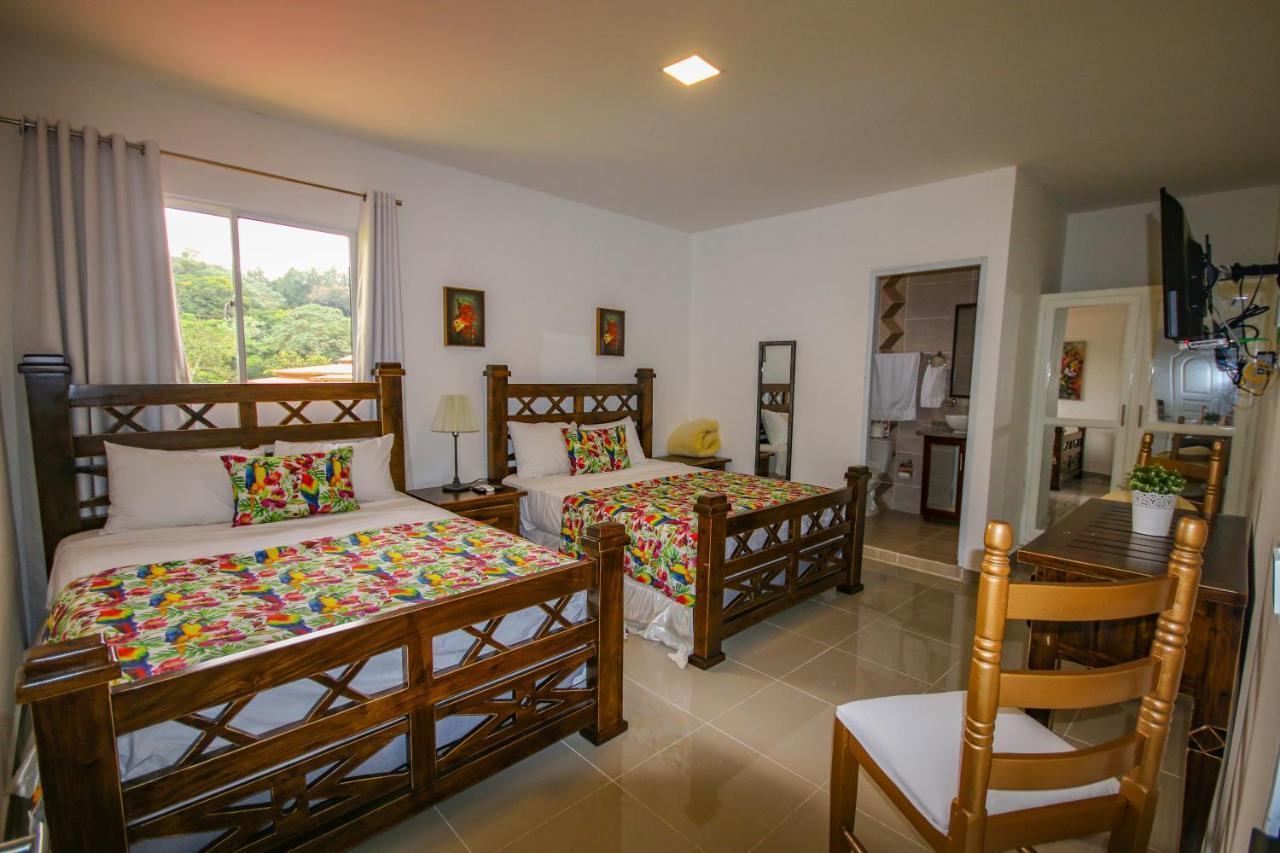 Deluxe Suites Guacamayos - Eco-Lodge & Swimming Pool Бонао Экстерьер фото